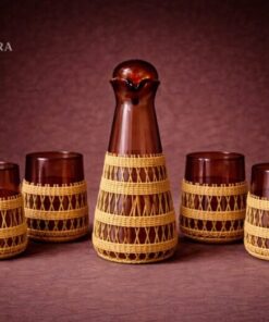 SERVICE A EAU : CARAFEE + 6 VERRES A EAU PRESSE