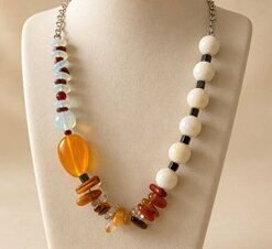Collier artisanal Harmonie Contrastée en pierre de lune et ambre